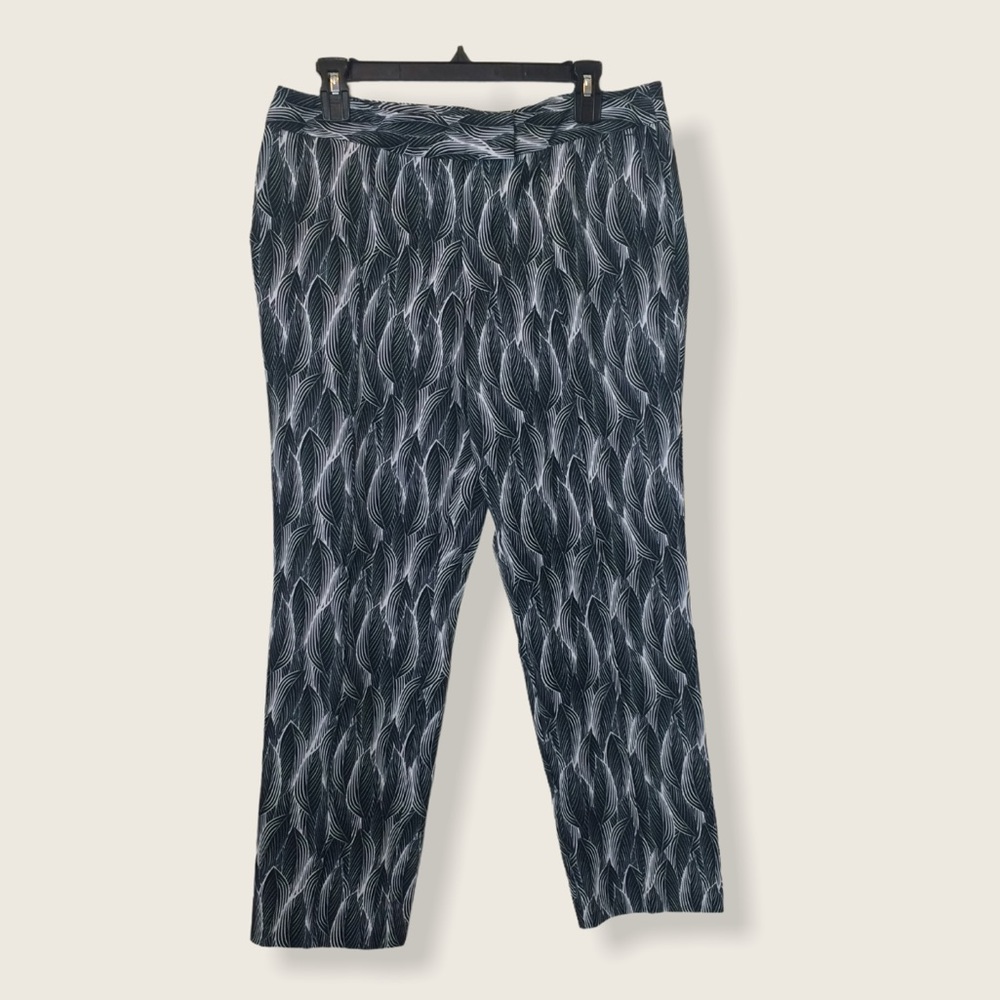 WORTHINGTON ankle length dress trousers